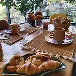 D'hote Margot'te Bed & Breakfast 3*